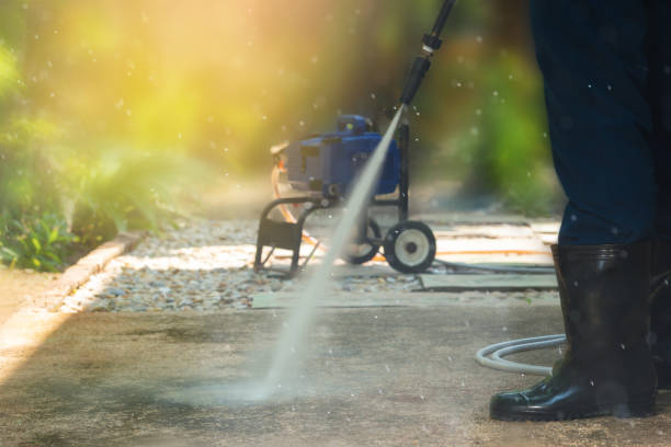 Best Driveway Pressure Washing  in Homeacre Lyndora, PA